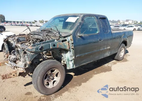 2003 Ford F-150 Lariat/Xl/Xlt из США, поврежденный, VIN 1FTRX17W53NB21455
